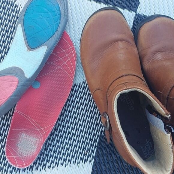 Keen Leather Bern Baby Zipper Ankle Boots | Size 7 - Picture 8 of 9